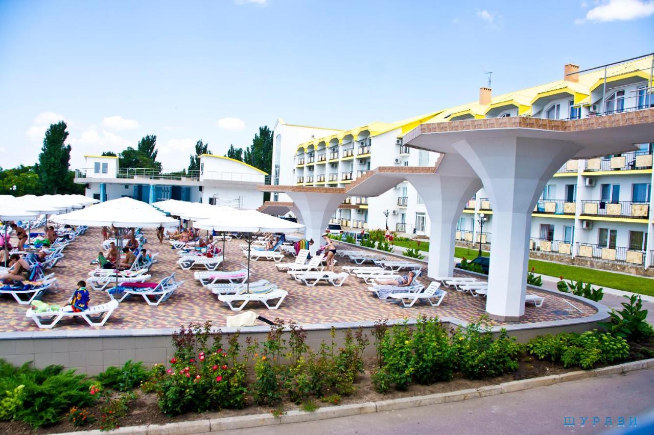Отель Мелиоратор-Юг Koblewe Exterior foto