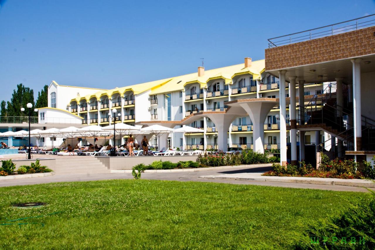 Отель Мелиоратор-Юг Koblewe Exterior foto