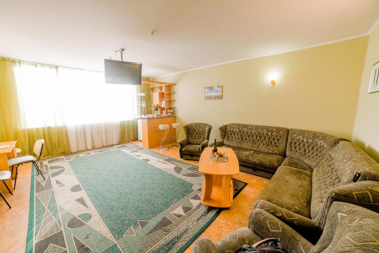 Отель Мелиоратор-Юг Koblewe Exterior foto